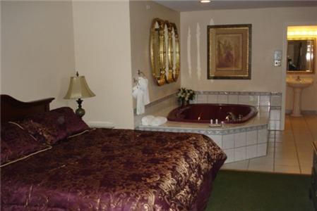 Colonie Inn And Suites Latham Phòng bức ảnh